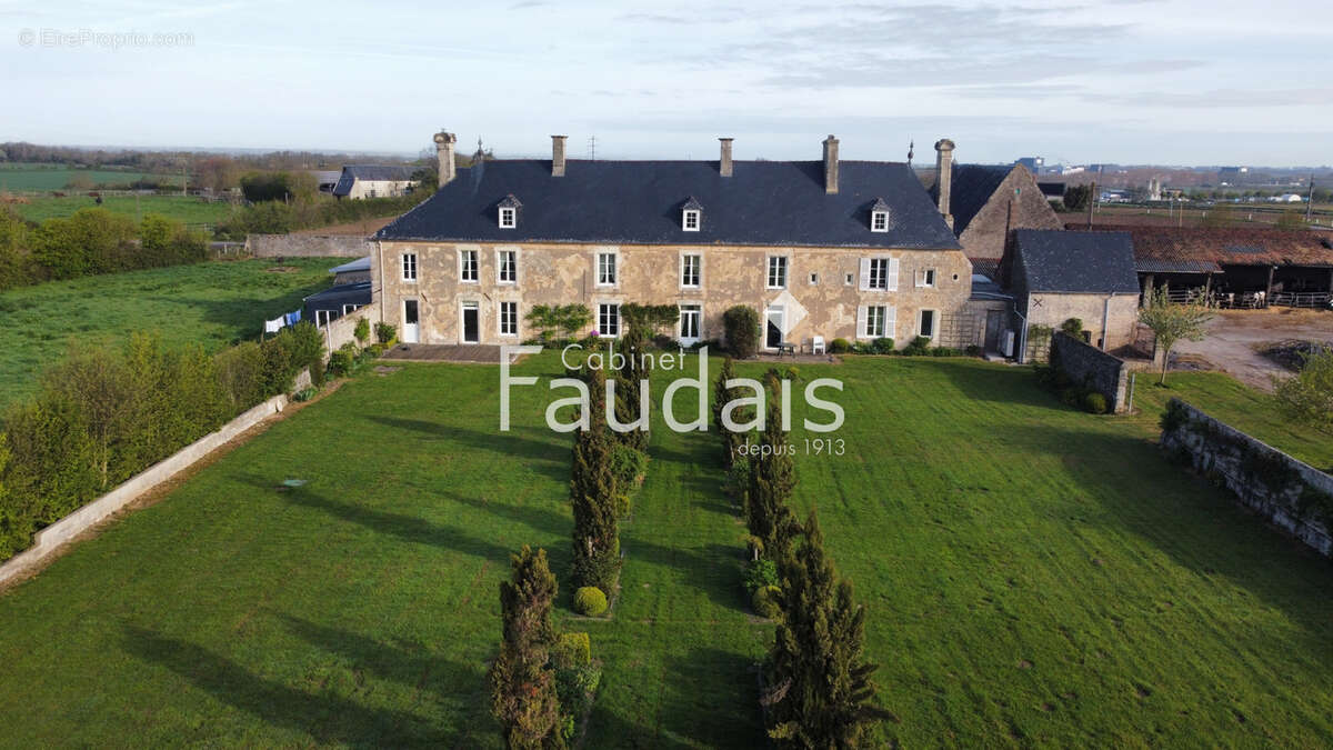 Maison à ISIGNY-SUR-MER
