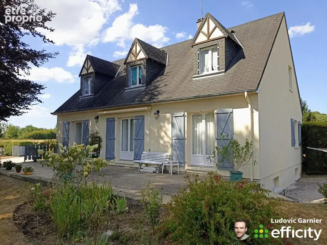 Maison 6 pièces 143 m² à vendre à Mortain (50140) - photo 2