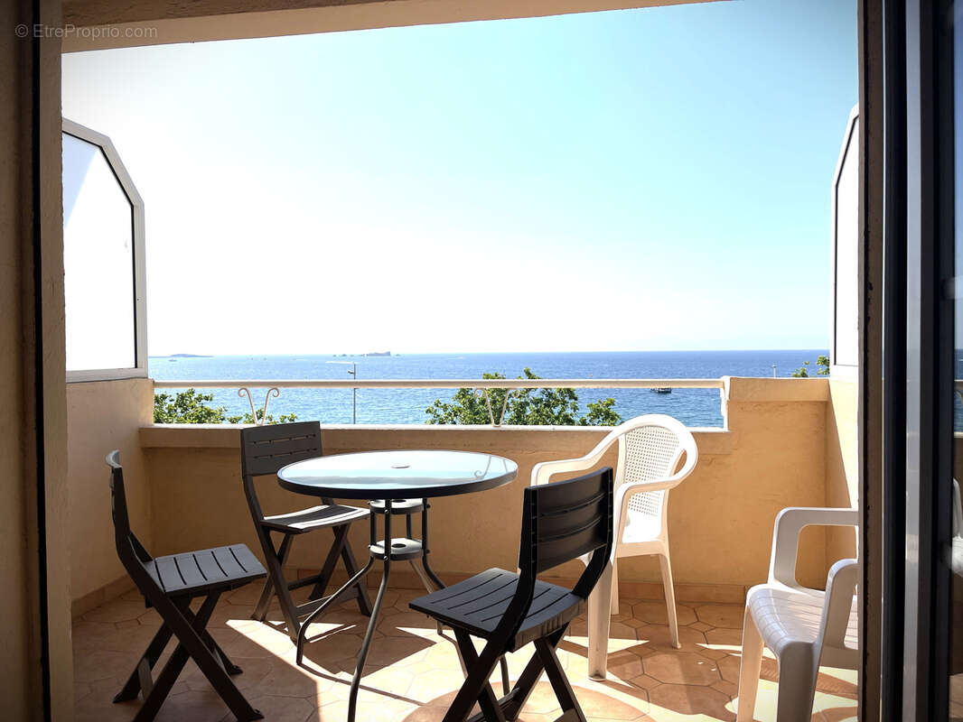 Appartement à FREJUS