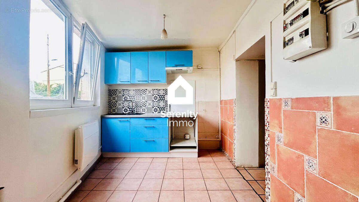 Appartement à MARSEILLE-15E