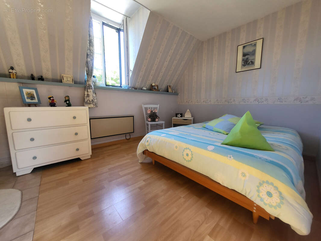 Propriété avec garage,  jardin et piscine à vendre à Yport 76111 - photo 19