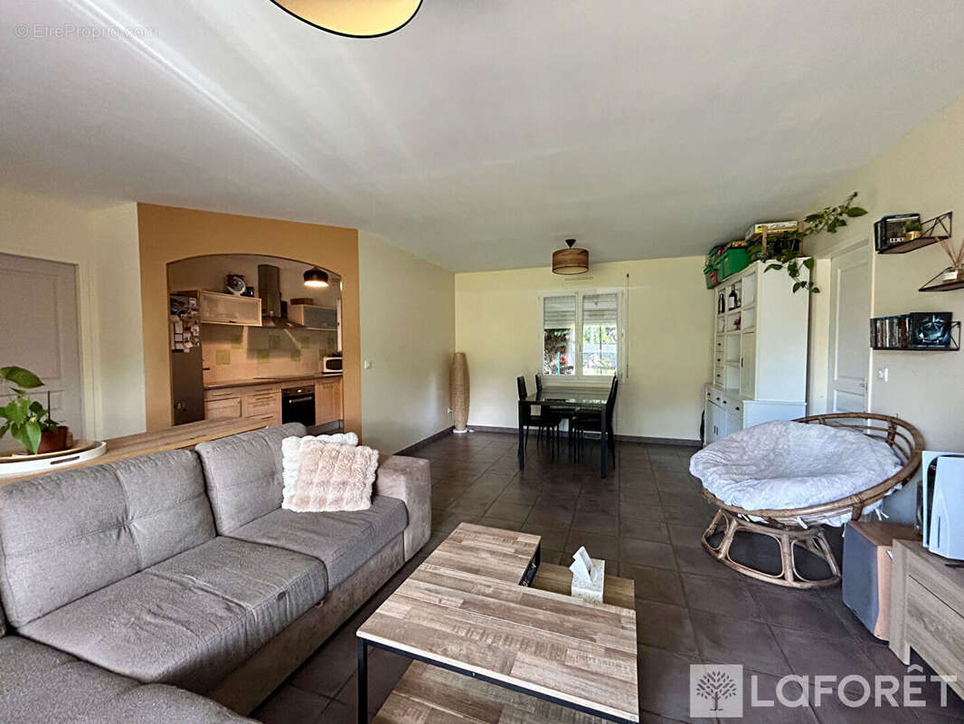 Maison à SAUGNACQ-ET-MURET