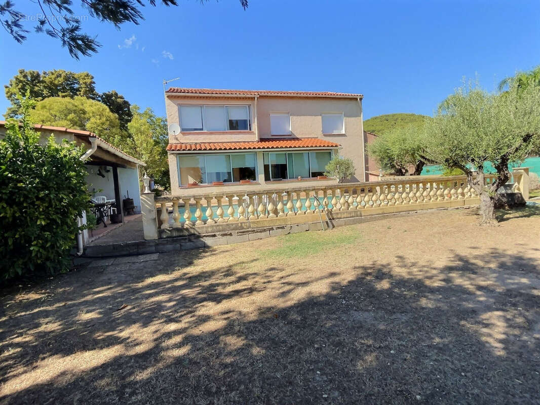 Autre à PUGET-VILLE