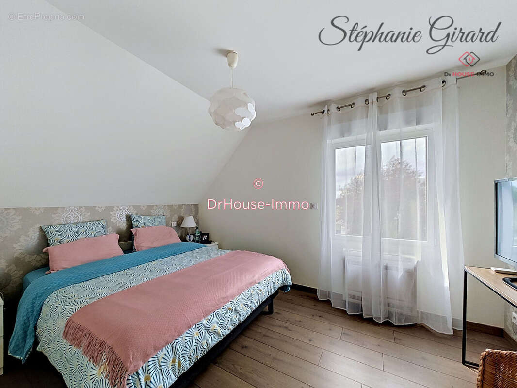 Maison 140 m² à Saint-Denis-En-Val  - photo 27