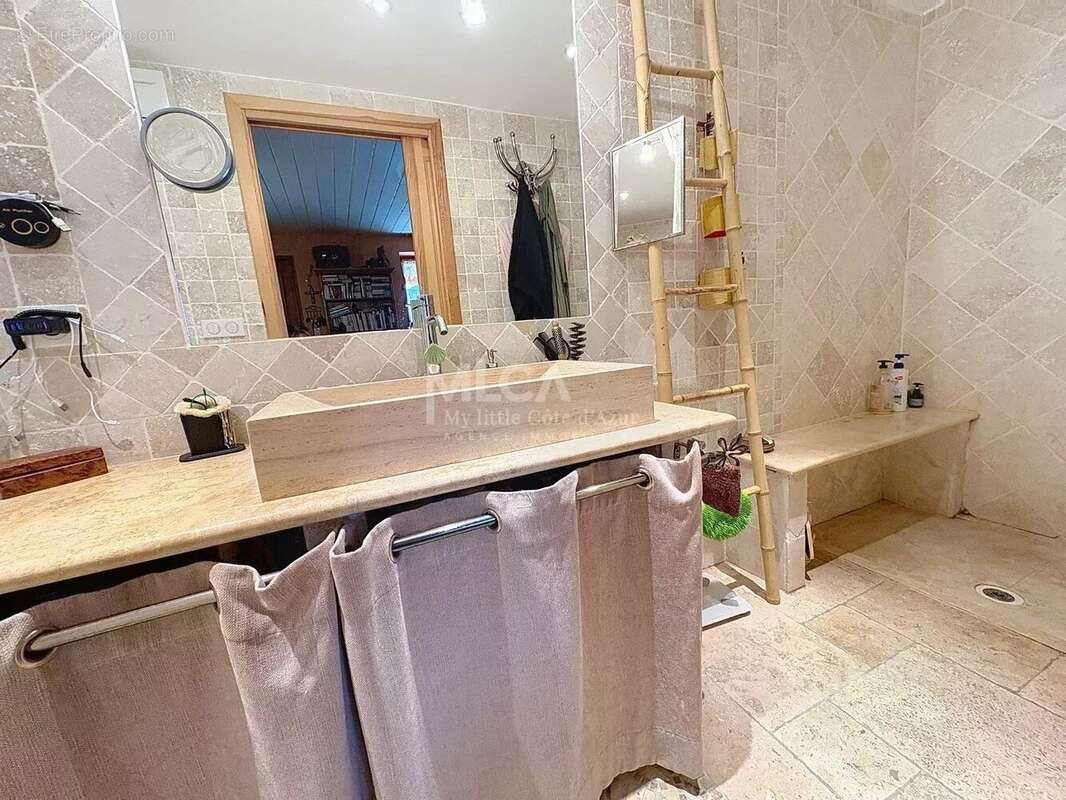 Maison à SAINT-ETIENNE-DE-TINEE