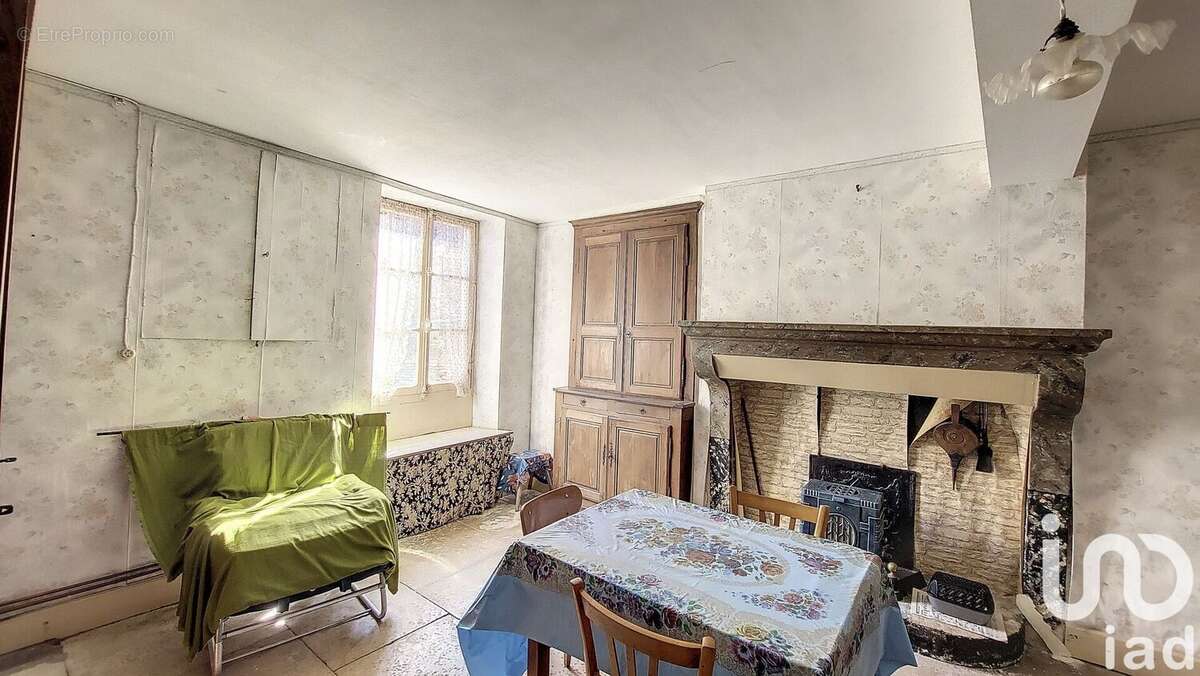 Maison 110 m² à Channes  - photo 6
