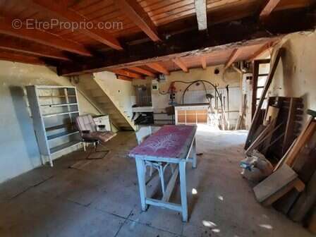 Maison à SAINT-AUBIN-DE-CADELECH