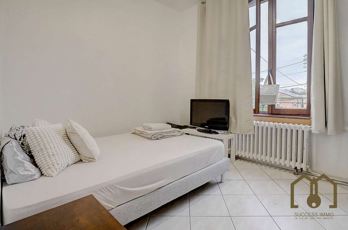 Appartement à VAULX-EN-VELIN