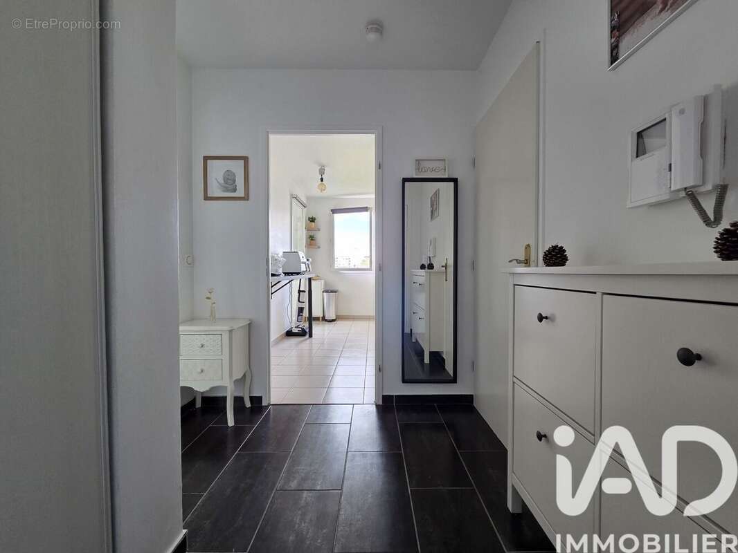 Photo 4 - Appartement à DAMMARIE-LES-LYS