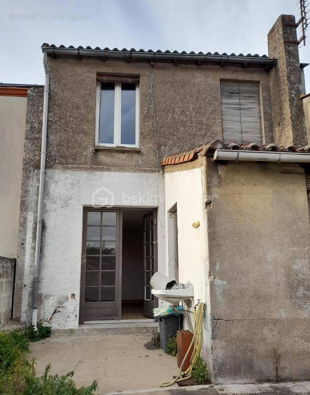 Maison à TILLIERES