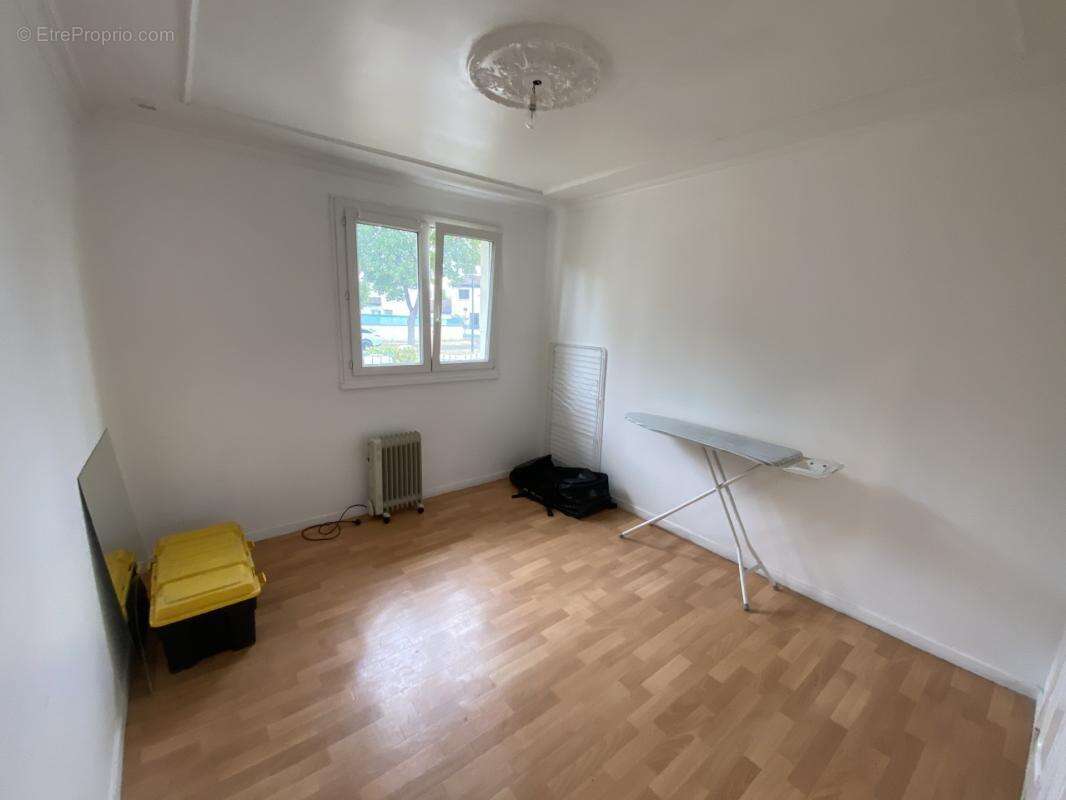 Au calme à Longvic, Maison de 90 m2 rénovée et élevée sur sous-sol - photo 12