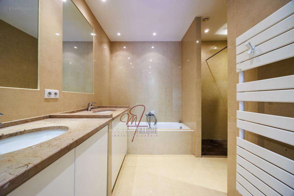 Maison à CASSIS