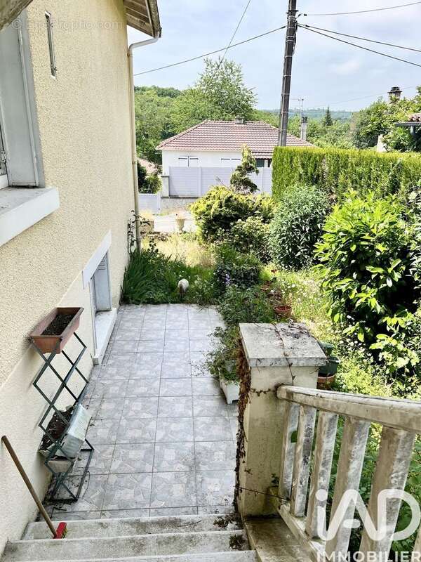 Photo 4