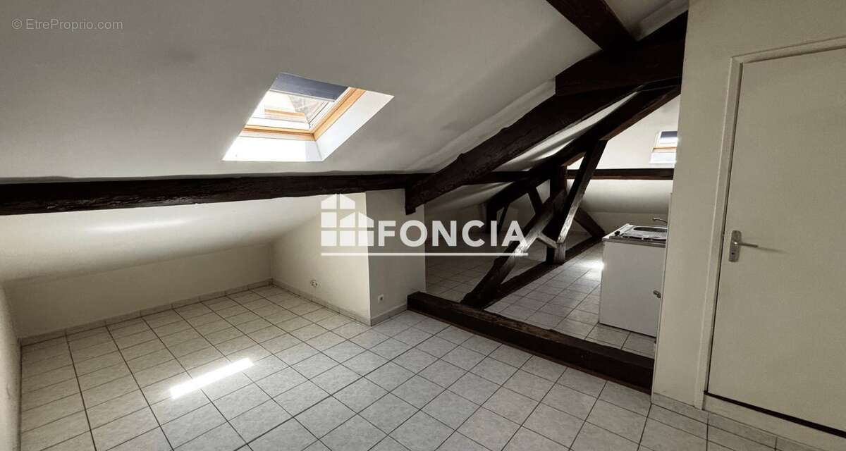 Studio de 30 m2 - Métro Jean Jaurès - photo 2