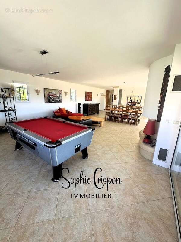 Maison à LES ADRETS-DE-L&#039;ESTEREL