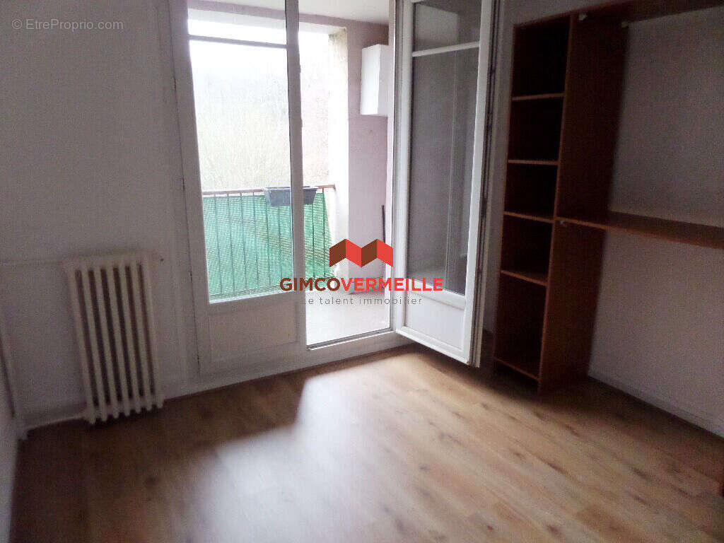 Appartement à BOUGIVAL