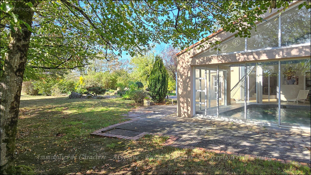Maison à LA BRUFFIERE