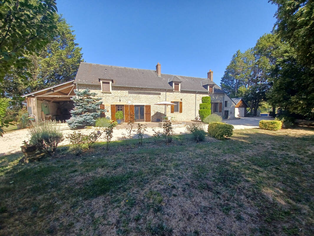 Maison à COUY