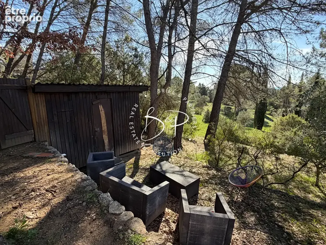 Villa de charme avec piscine et oliviers -sur terrain dominant. - photo 17