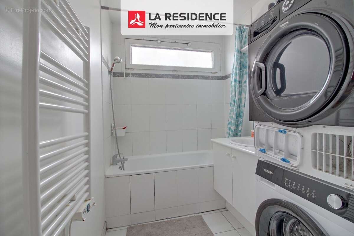 Appartement à LES MUREAUX