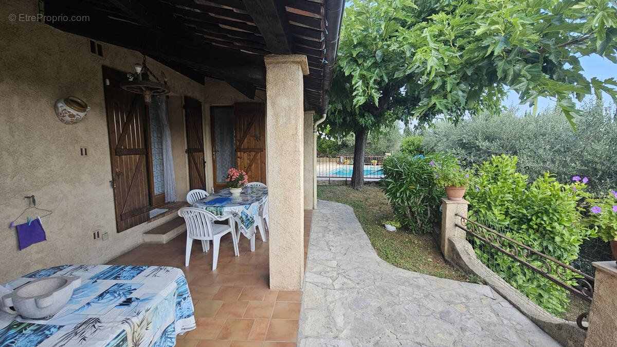 Maison à PEYMEINADE