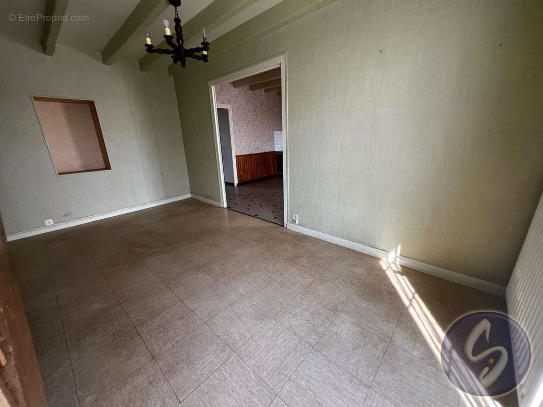 Maison à VAUSSEROUX