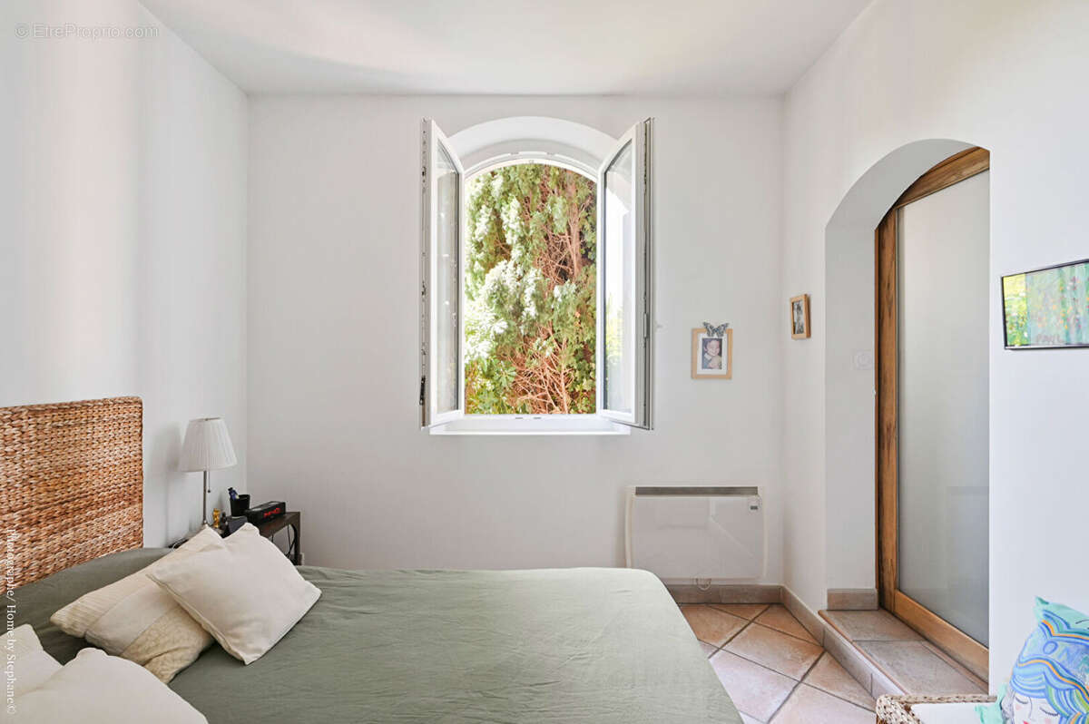 Maison à PEYNIER