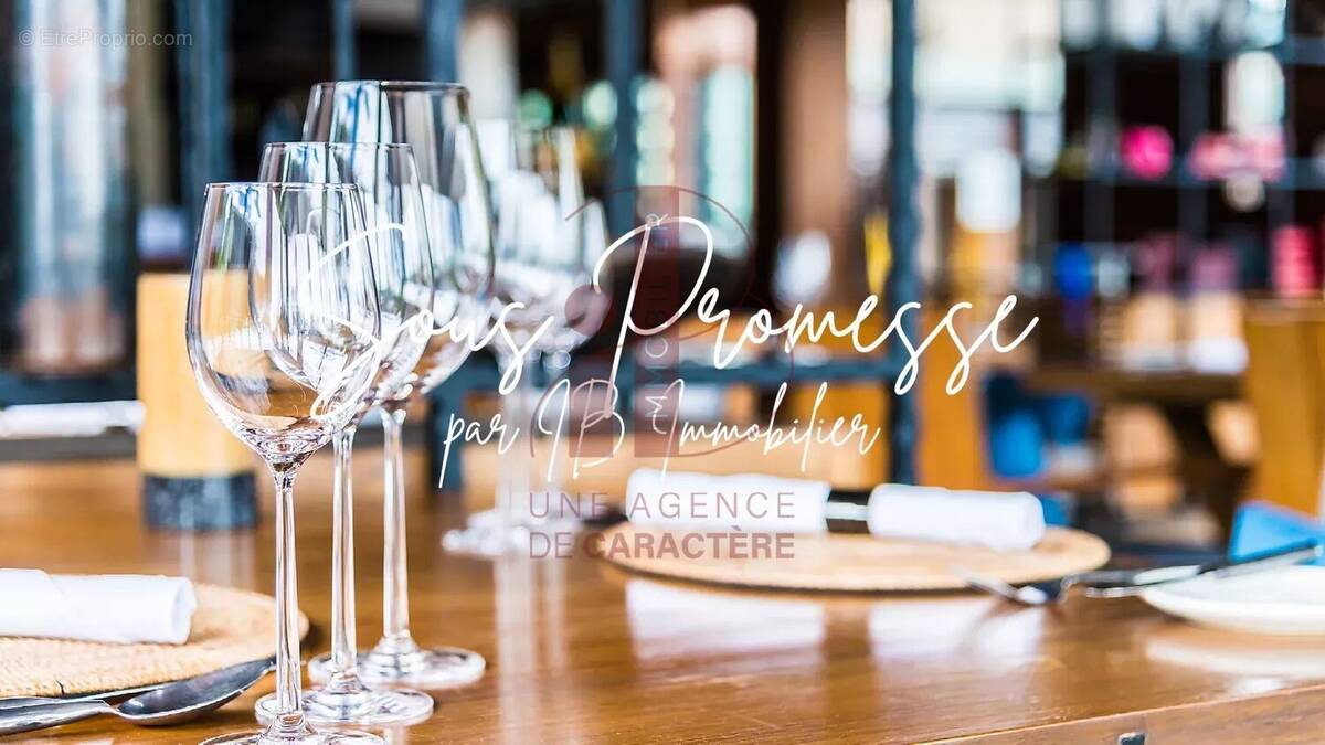 Commerce à FONTAINEBLEAU