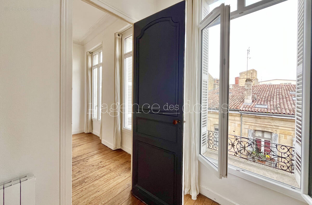 Appartement à BORDEAUX