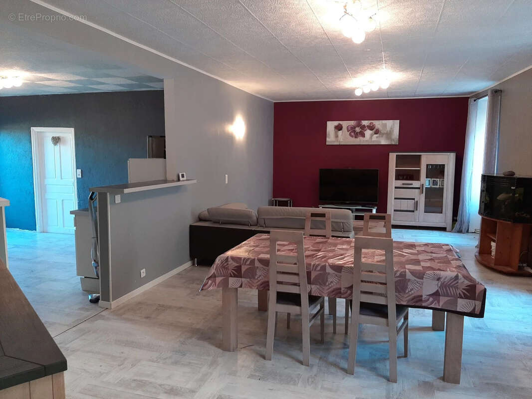 Appartement à SEVERAC-LE-CHATEAU