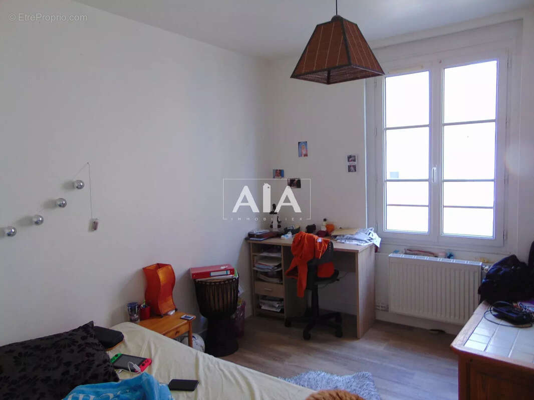 Immeuble appartements + commerce - photo 14