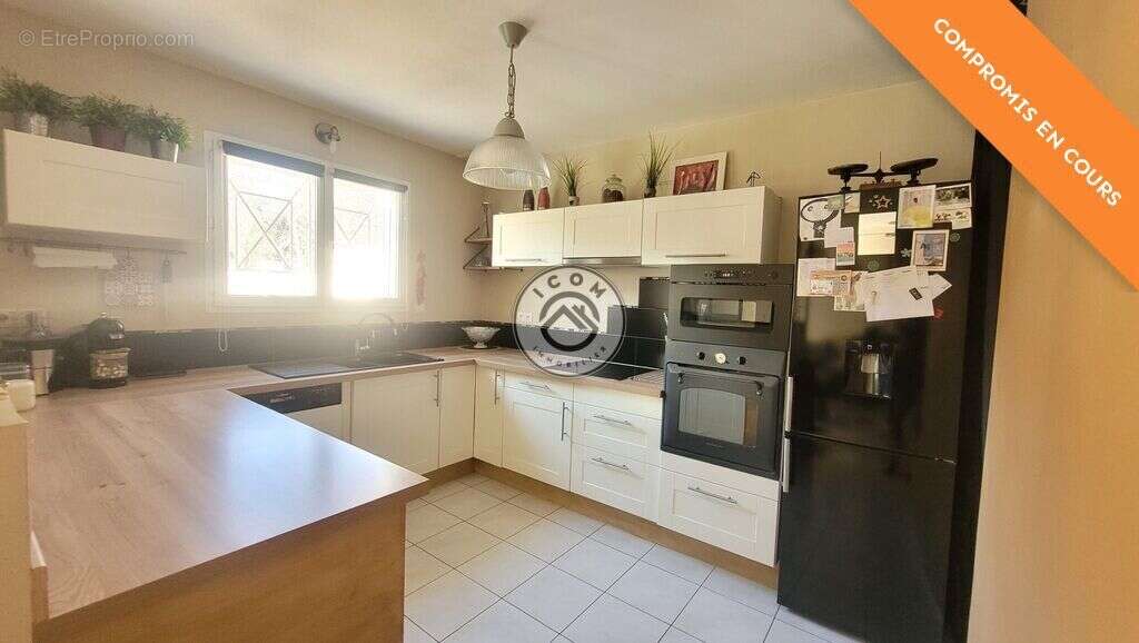 Maison à SAINT-PIERRE-DU-MONT