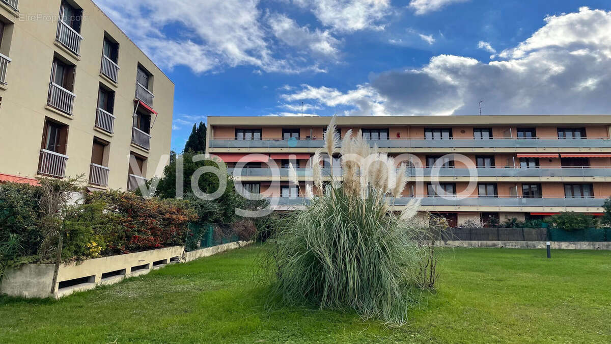 Appartement à MARSEILLE-12E