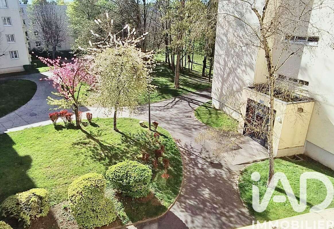 Photo 9 - Appartement à REIMS