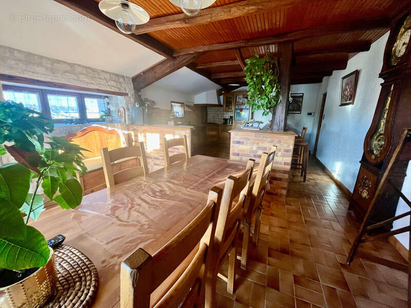 Maison à NALLIERS