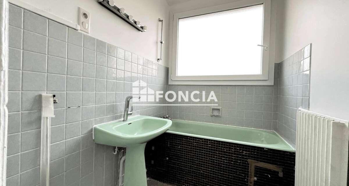 Appartement à RUEIL-MALMAISON