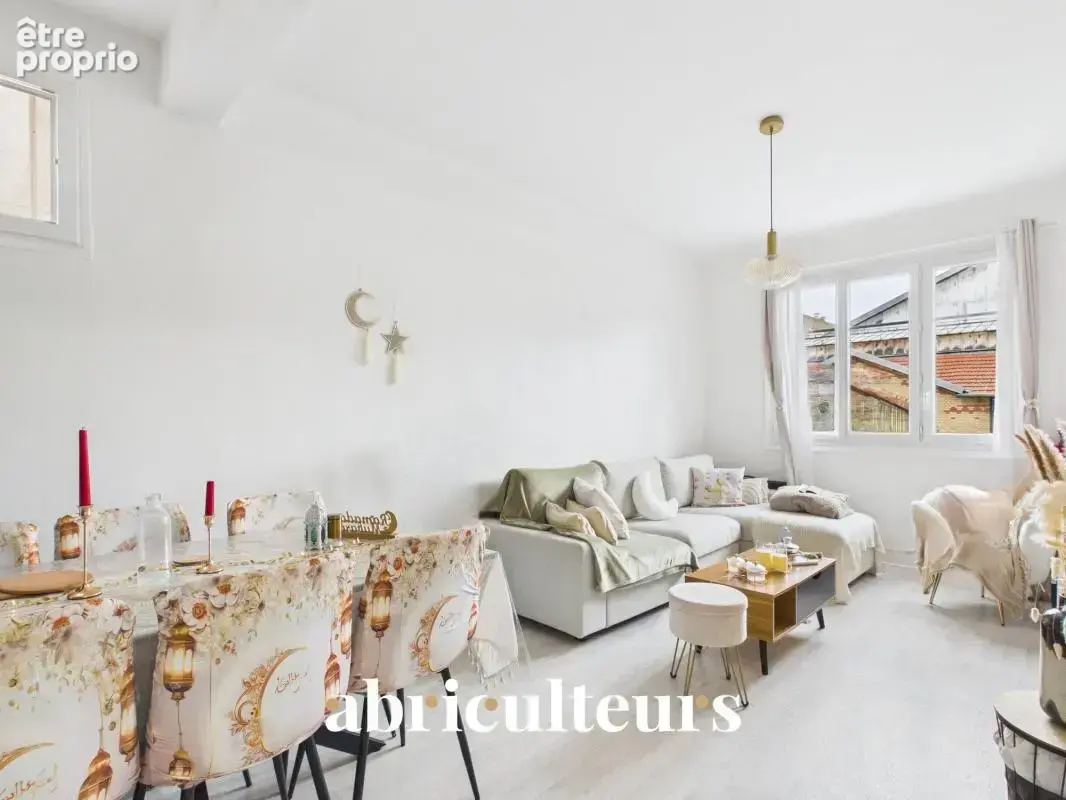 Appartement à ASNIERES-SUR-SEINE