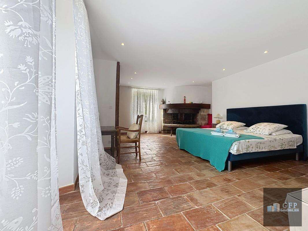 Bastide d’exception à Seillans (18è siècle) - photo 28