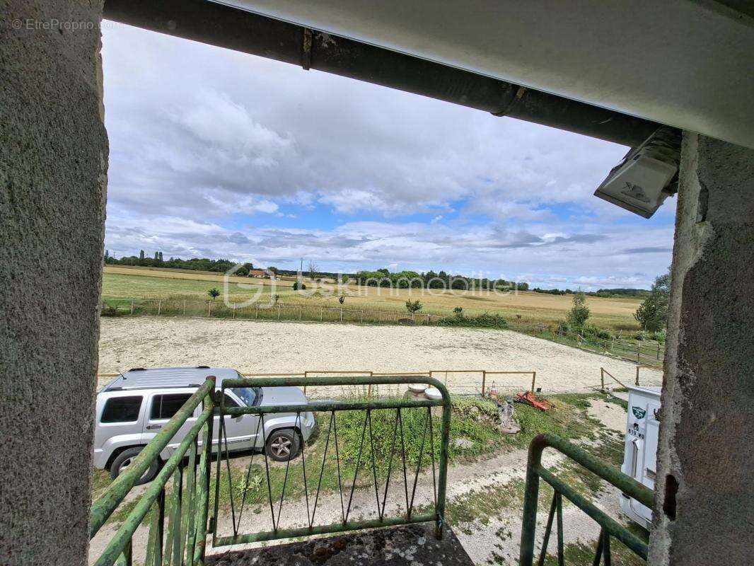 Maison de campagne avec installations équestres – Quiers-sur-Bezonde - photo 10