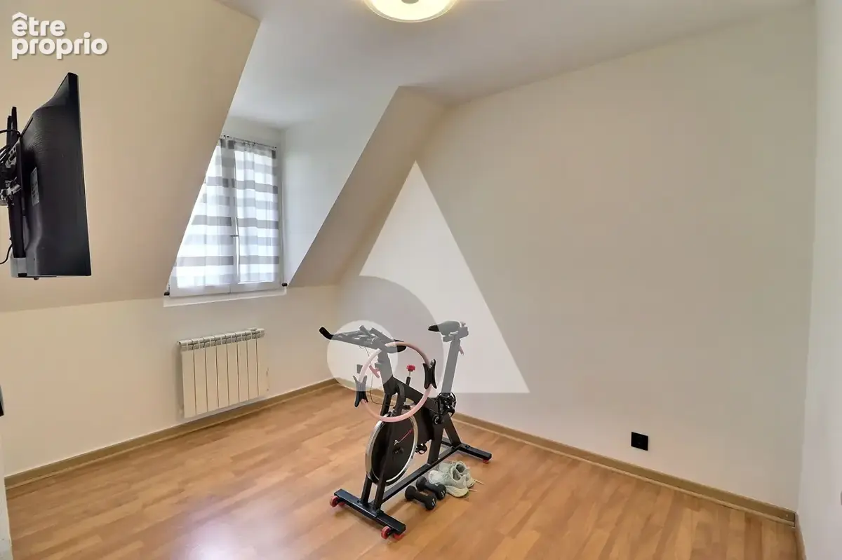 Maison Pontoise 5 pièces - photo 7