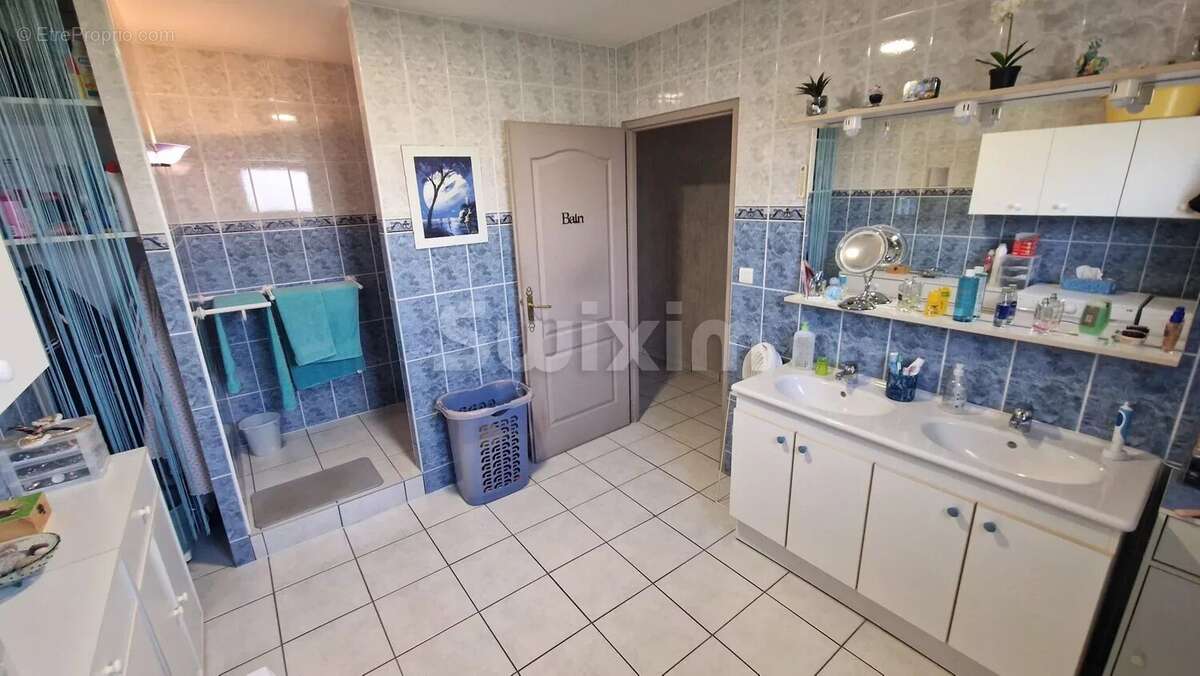 Maison à CHALEZEULE