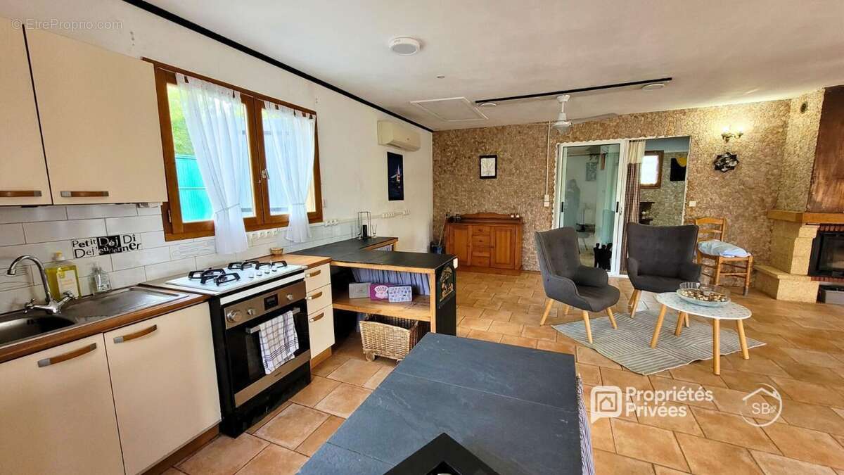 Maison  5 pièce(s) 127 m2 -Vernon - Plain-pied avec vue panoramique, dépendance - 295 000  HAI - photo 8