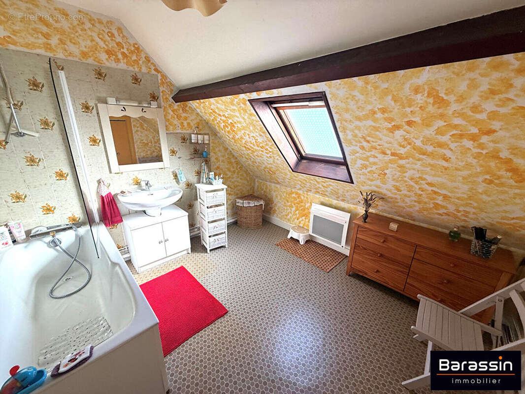 Maison à HAUTEVILLE-SUR-MER