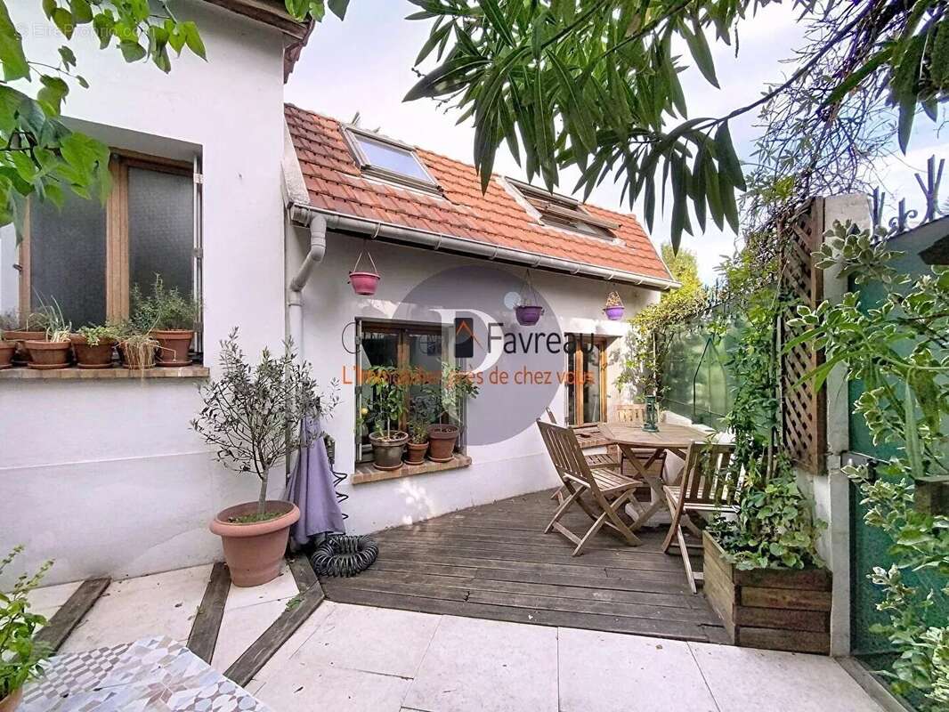 Maison à VILLEJUIF