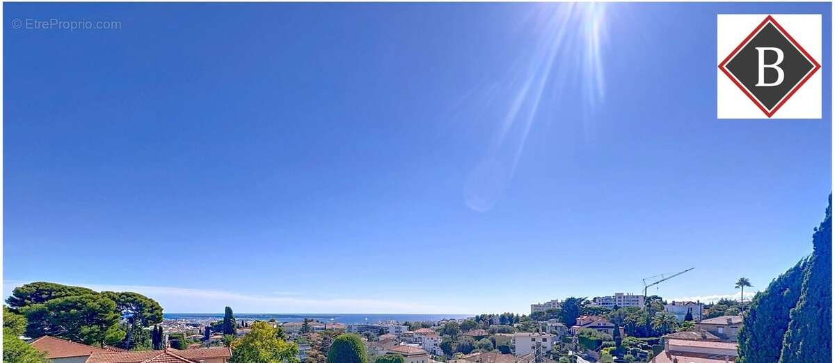 Appartement à LE CANNET