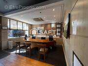 Photo 1 - Commerce à CHATOU