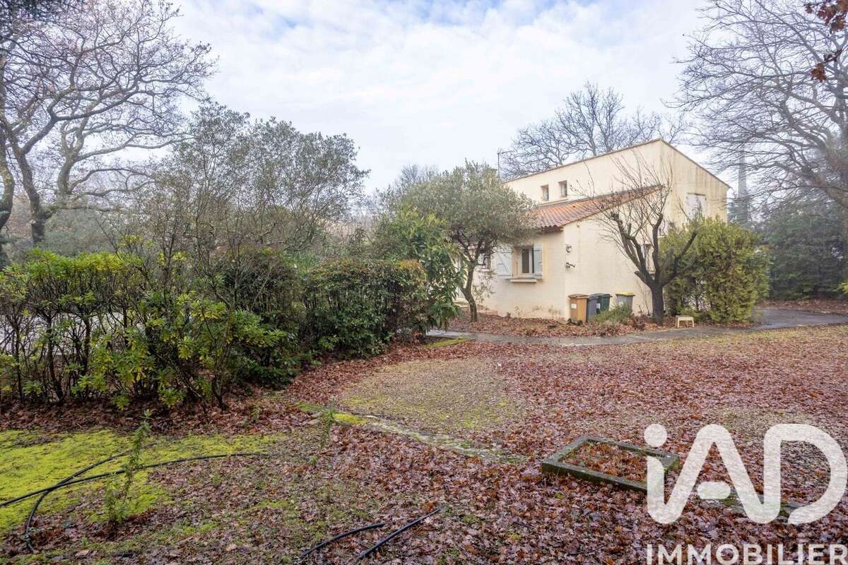 Photo 4 - Maison à ROCHEFORT-DU-GARD