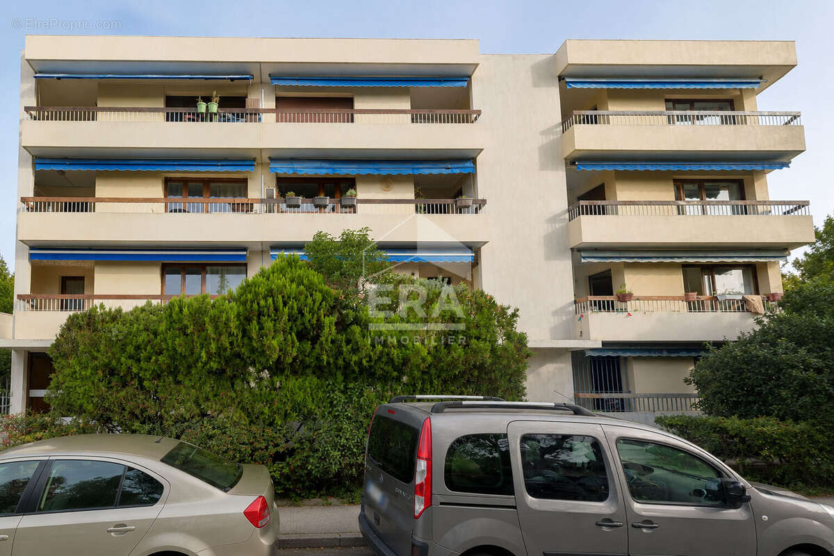 Appartement à MARSEILLE-12E