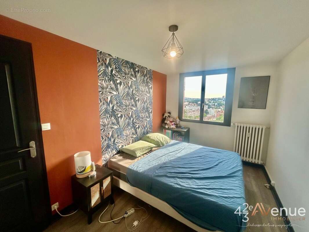 Appartement 53 m² à Saint-Etienne  - photo 5