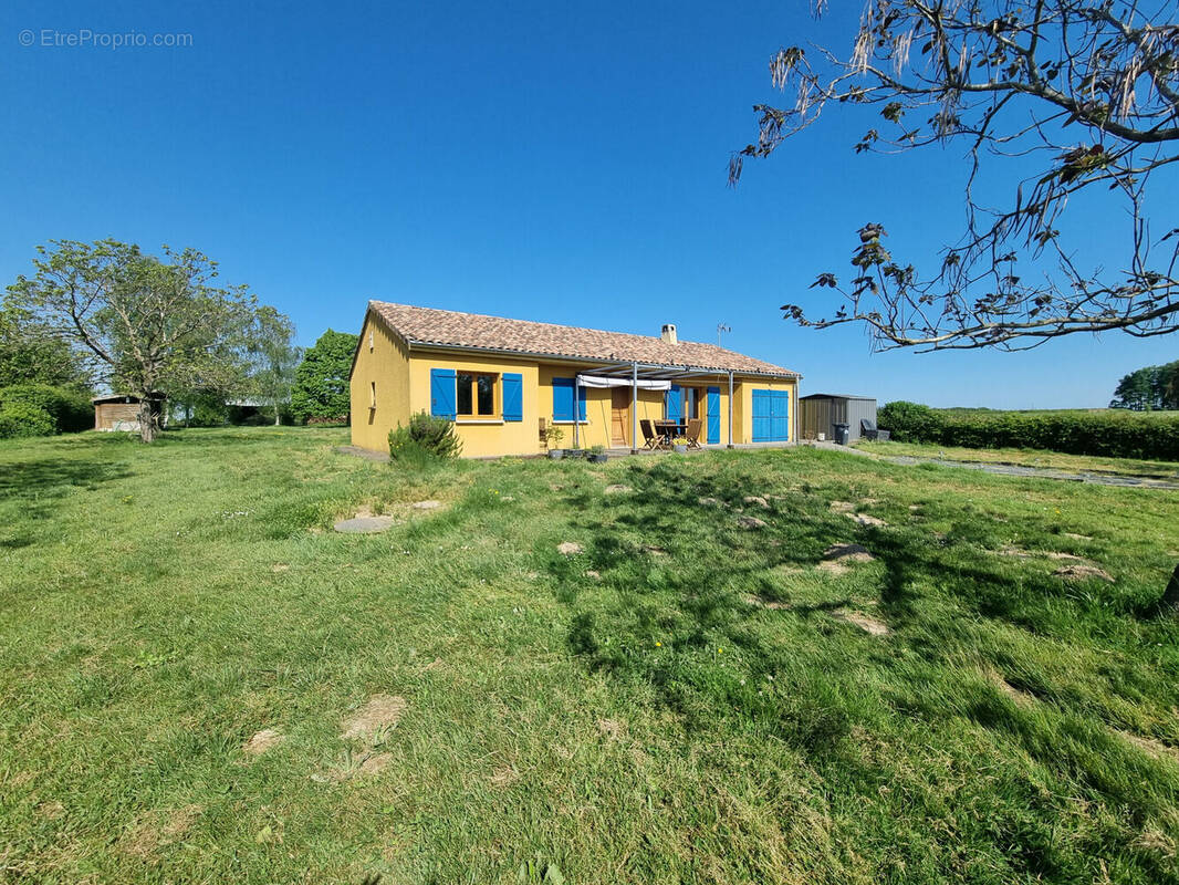 Photo 1 - Maison à LA MOTTE-SAINT-JEAN